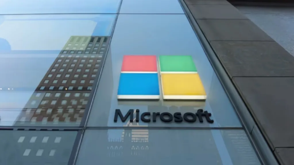 Tech Layoffs in 2025 Surge as Major Companies Cut Over 100,000 Jobs Globally